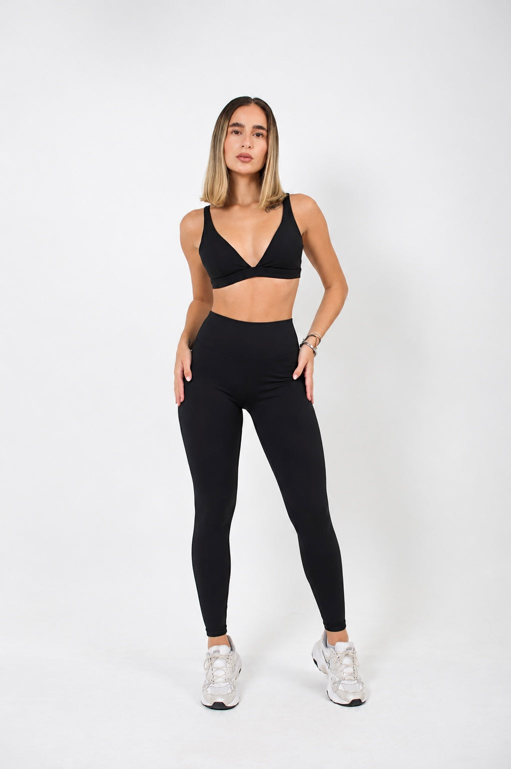 SET ELEVA